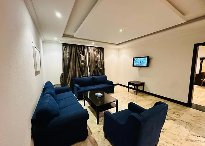 Delmon Hotel Suites